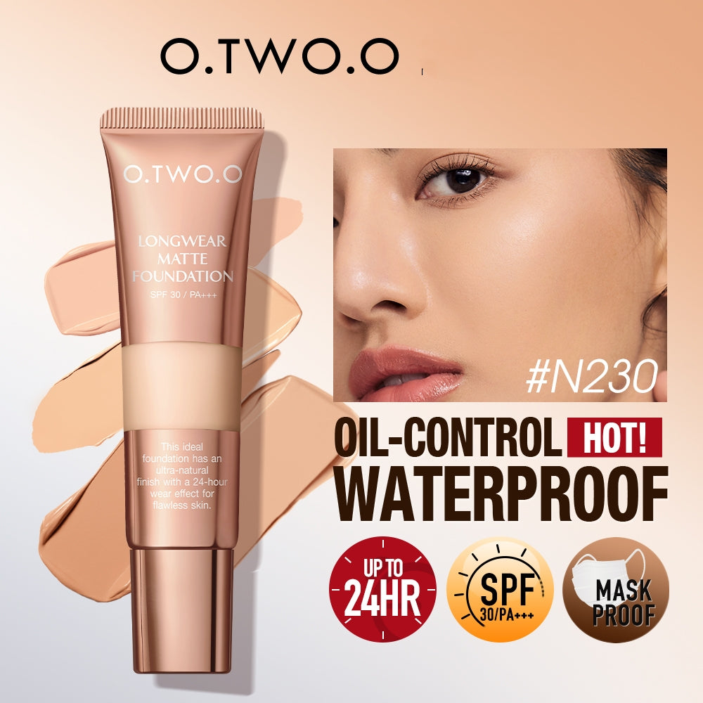 O.TWO.O ULTRA LONGWEAR MATTE FOUNDATION