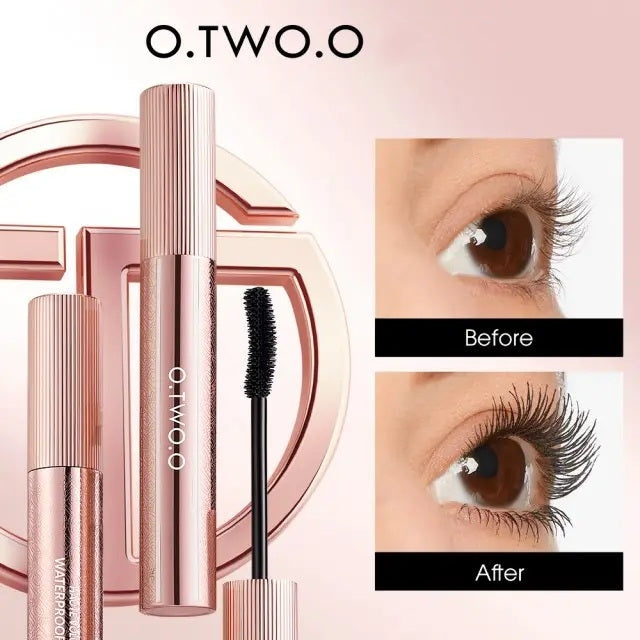O.TWO.O HAUTE ULTRA THICK AND CURLING MASCARA