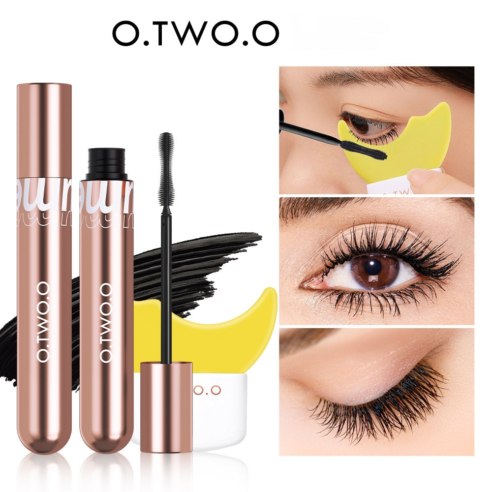 O.TWO.O WATERPROOF VOLUME CURLING MASCARA
