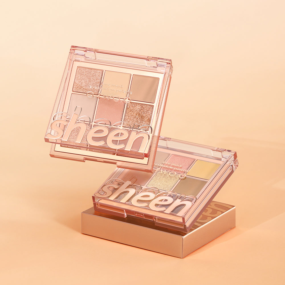 O.TWO.O LOVE MARK EYESHADOW PALETTE