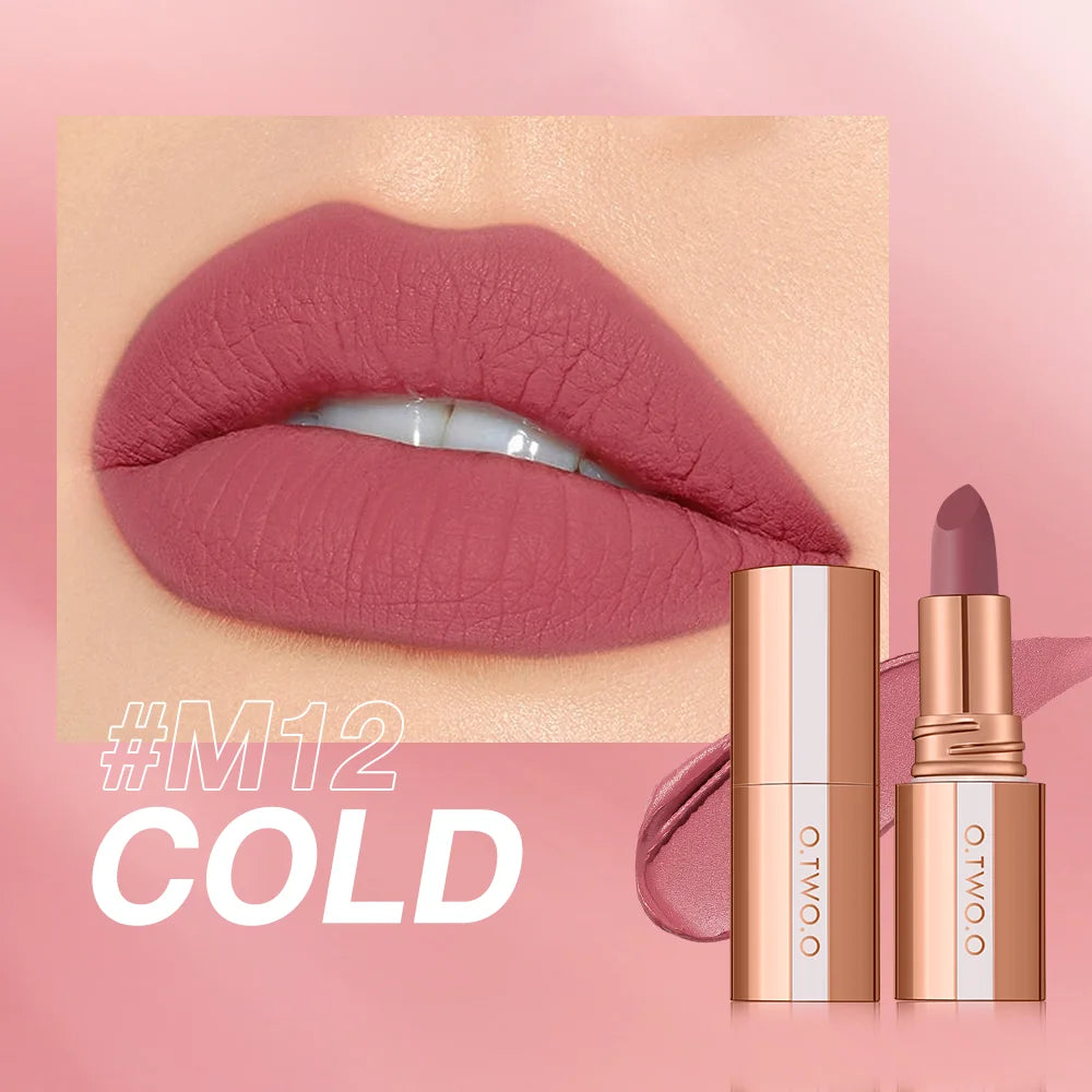 O.TWO.O MISTY KISS LOCK COLOUR MATTE LIPSTICK