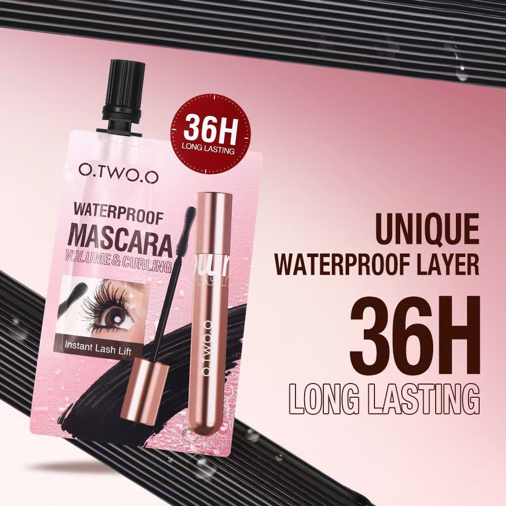 O.TWO.O WATERPROOF VOLUME CURLING MASCARA TESTER