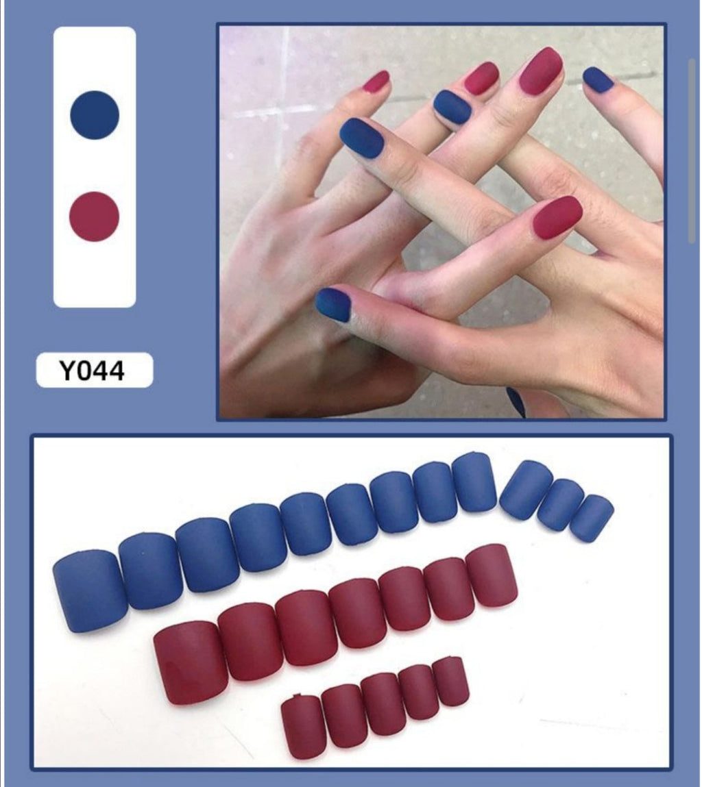 O.TWO.O STICK ON NAILS