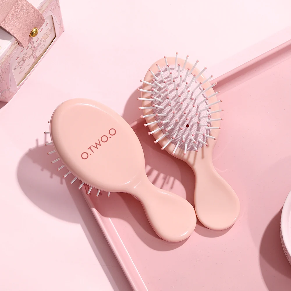 O.TWO.O HAIR BRUSH