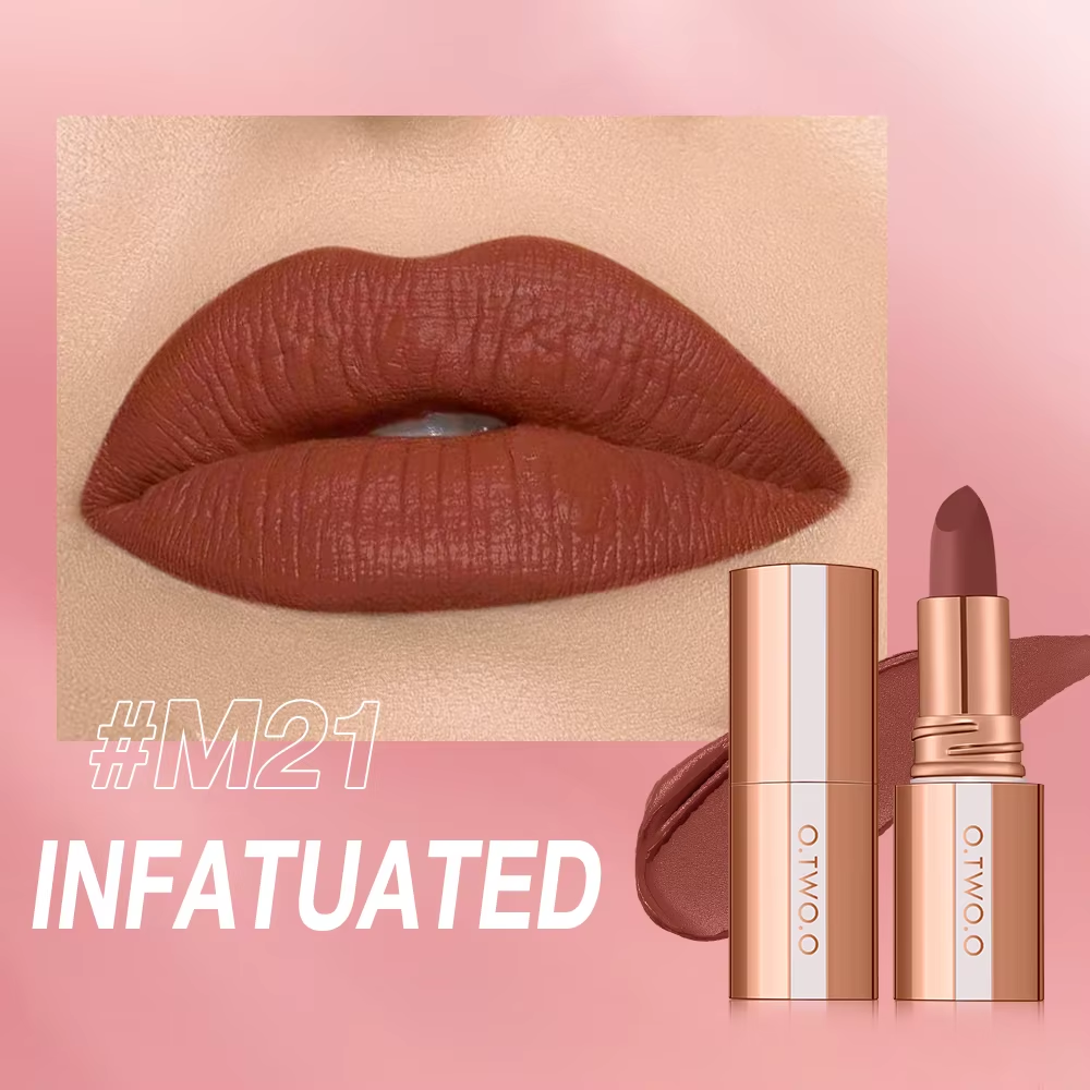 O.TWO.O MISTY KISS LOCK COLOUR MATTE LIPSTICK