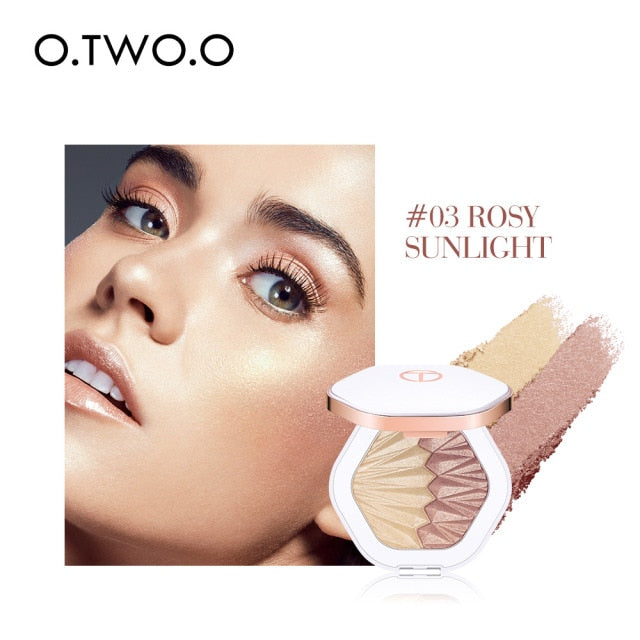 O.TWO.O GLOWING HIGHLIGHT POWDERY CAKE